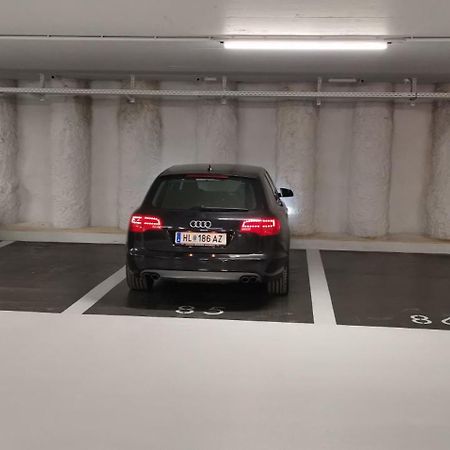 Downtown Vienna New Built Luxury Suites מראה חיצוני תמונה