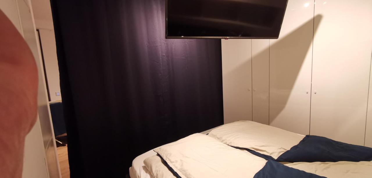 Downtown Vienna New Built Luxury Suites מראה חיצוני תמונה