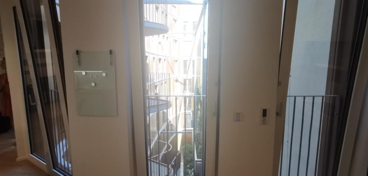 Downtown Vienna New Built Luxury Suites מראה חיצוני תמונה